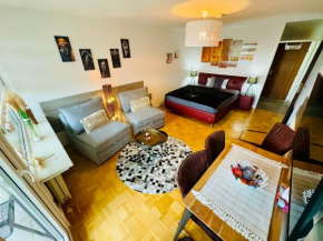 Sunset View Apartment with Logia